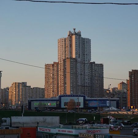 Apartment In Complex Korona On Knyazhyi Zaton 21 Kiev Exterior foto